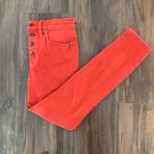 Madewell 9” Mid-Rise Crop Jean - Lipstick Red